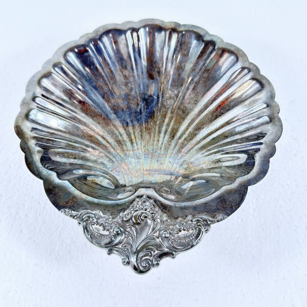 Vintage Wallace Baroque 278 Silverplate Clam Shell Dish Footed Candy Nut Bowl 7"